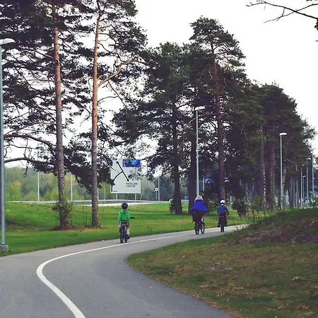 Saare Automatic ホステル パルヌ