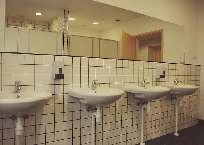 Saare Automatic Hostal Pärnu