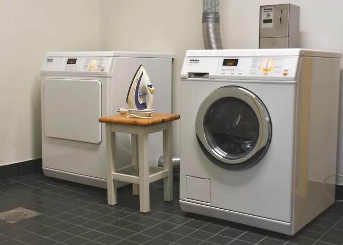 Hostal Saare Automatic